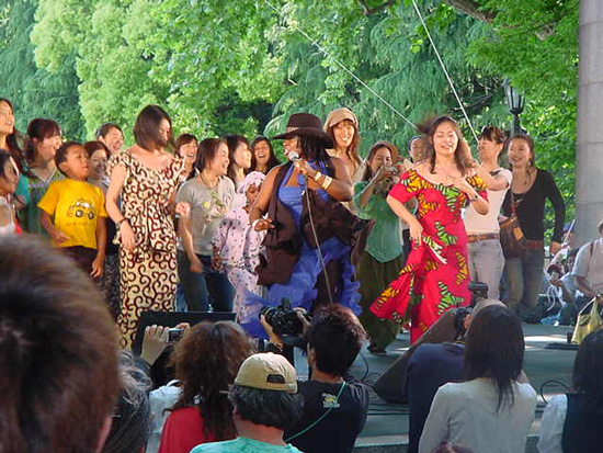 Nyama Kante at African Festa 2007, Dance to african rhythm